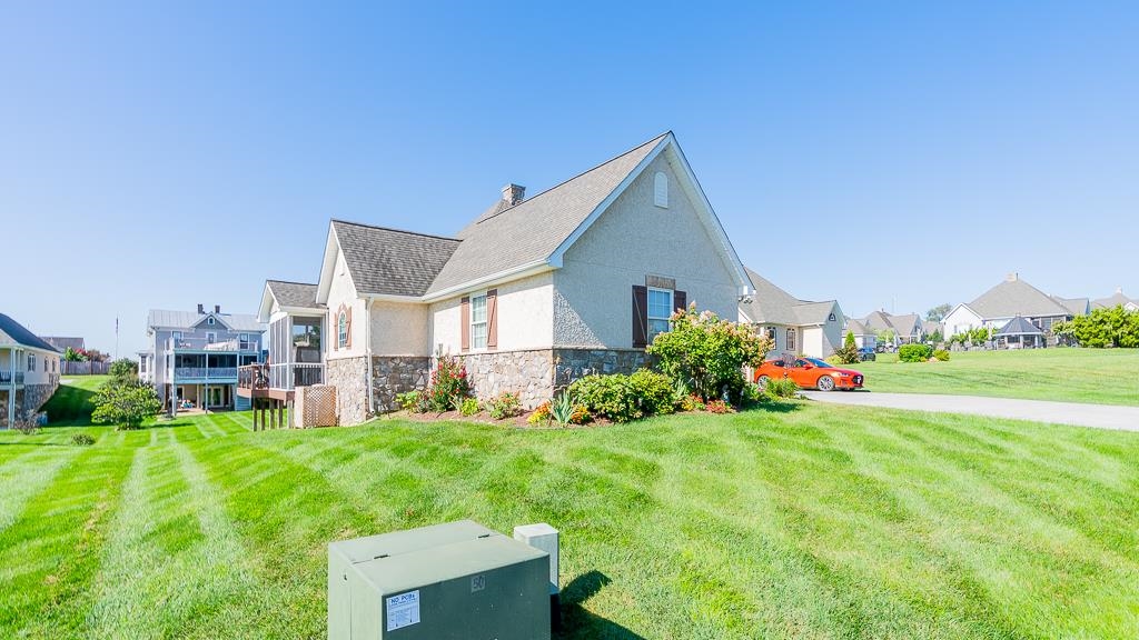 1689 BALD EAGLE CIR, HARRISONBURG, Virginia 22801, 3 Bedrooms Bedrooms, ,3 BathroomsBathrooms,Residential,1689 BALD EAGLE CIR,667827 MLS # 667827