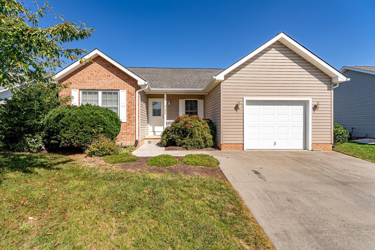 3120 PRIDE CIR, BROADWAY, Virginia 22815, 3 Bedrooms Bedrooms, ,2 BathroomsBathrooms,Residential,3120 PRIDE CIR,667829 MLS # 667829
