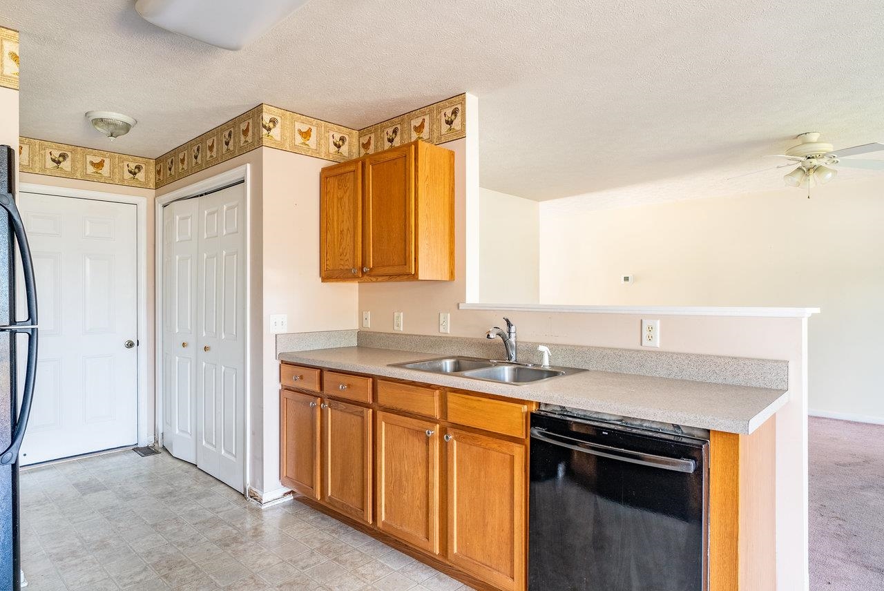 3120 PRIDE CIR, BROADWAY, Virginia 22815, 3 Bedrooms Bedrooms, ,2 BathroomsBathrooms,Residential,3120 PRIDE CIR,667829 MLS # 667829