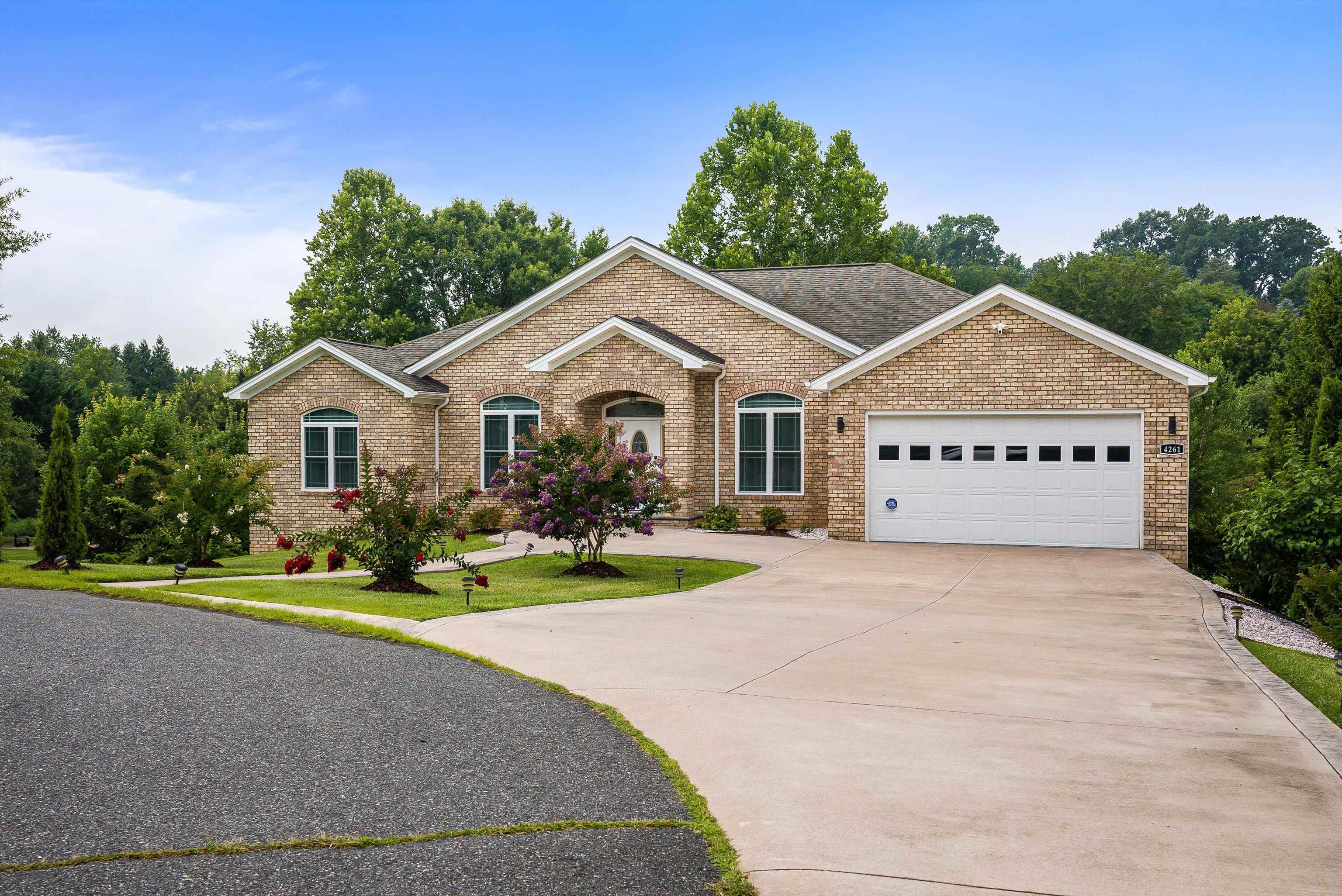 4261 AJAX CT, ROCKINGHAM, Virginia 22801, 7 Bedrooms Bedrooms, ,4 BathroomsBathrooms,Residential,4261 AJAX CT,667830 MLS # 667830