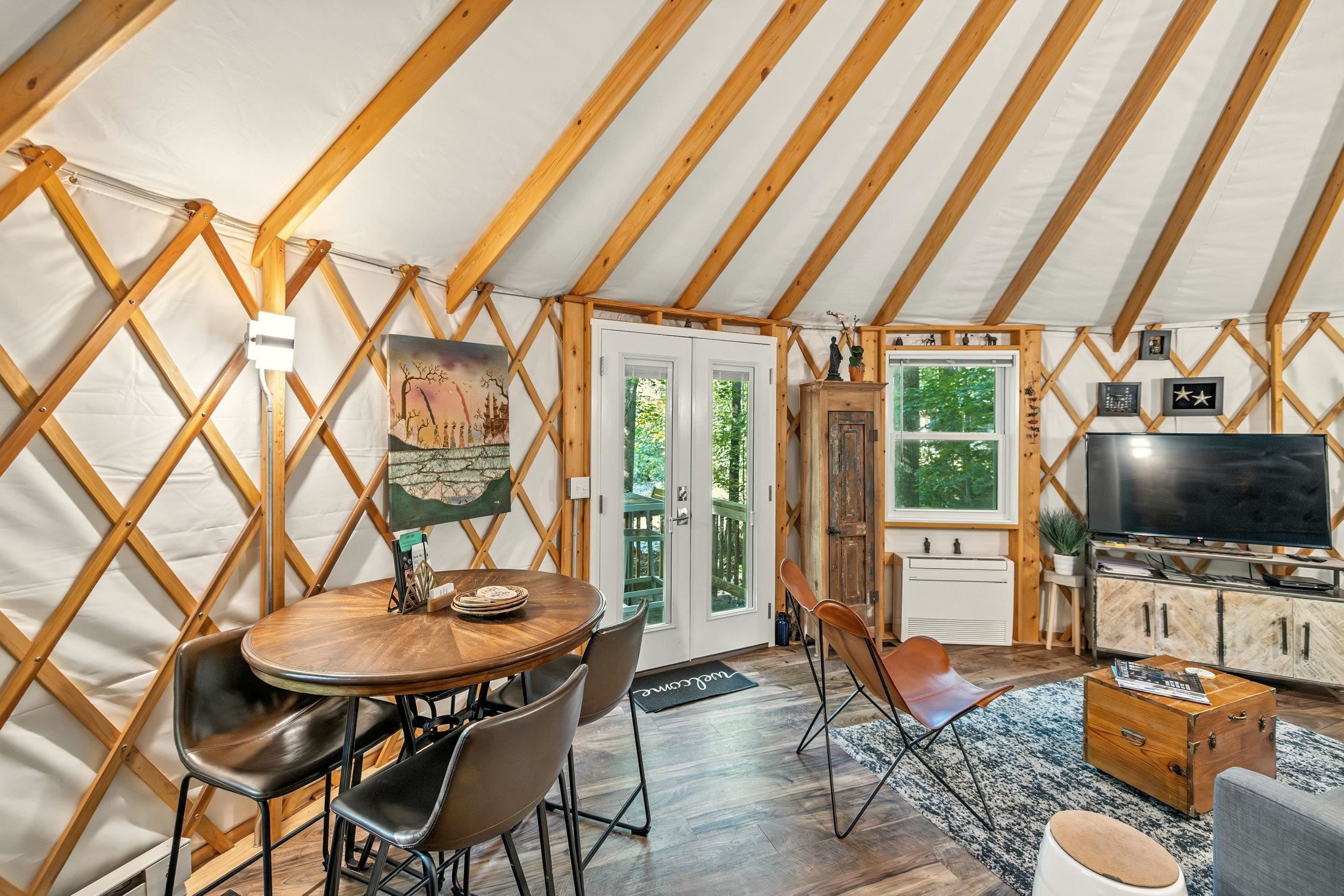 409 & 431 LOWER RAWLEY LN, HINTON, Virginia 22831, 2 Bedrooms Bedrooms, ,2 BathroomsBathrooms,Residential,409 & 431 LOWER RAWLEY LN,667833 MLS # 667833