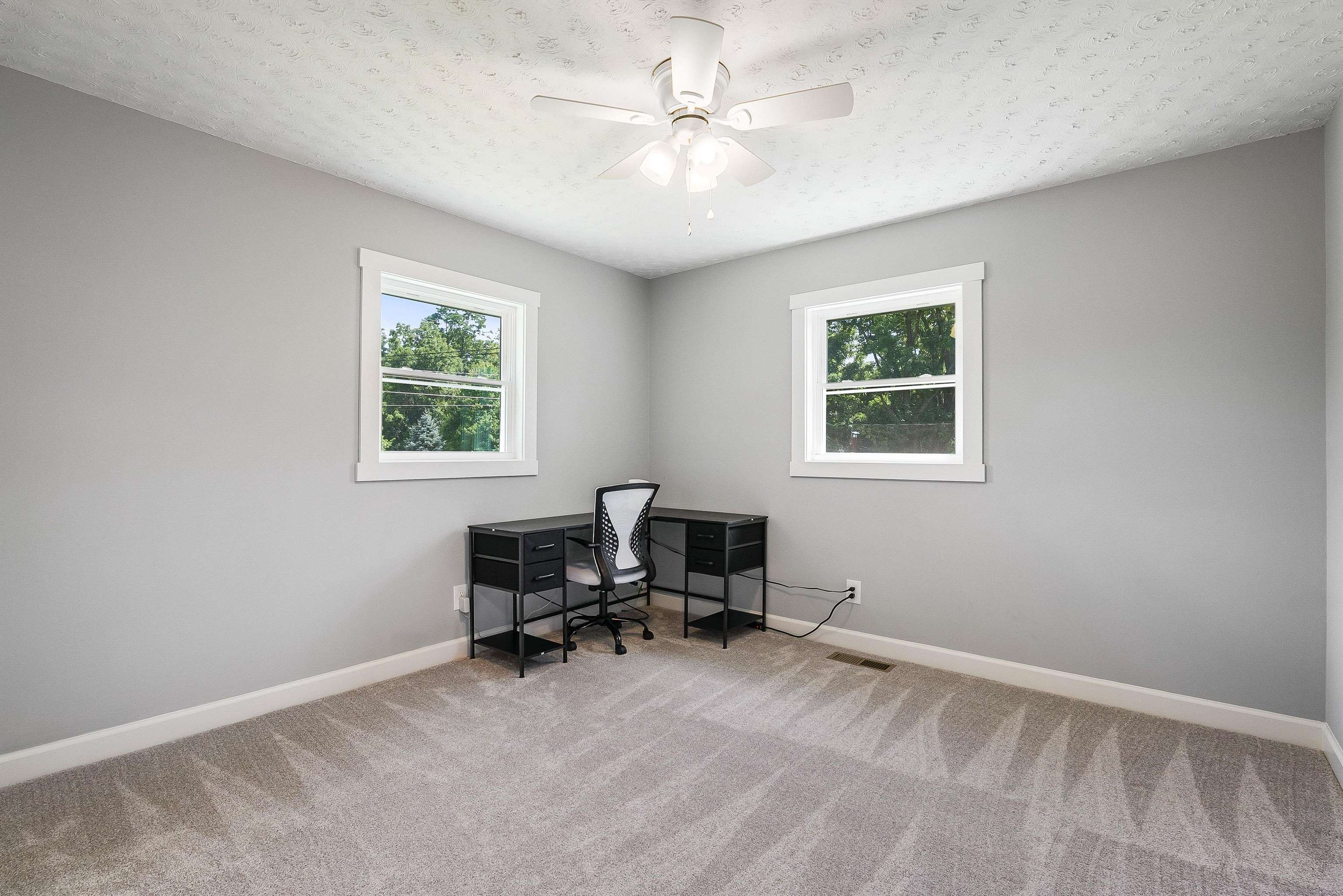 608 ARCH AVE, WAYNESBORO, Virginia 22980, 5 Bedrooms Bedrooms, ,3 BathroomsBathrooms,Residential,608 ARCH AVE,667835 MLS # 667835