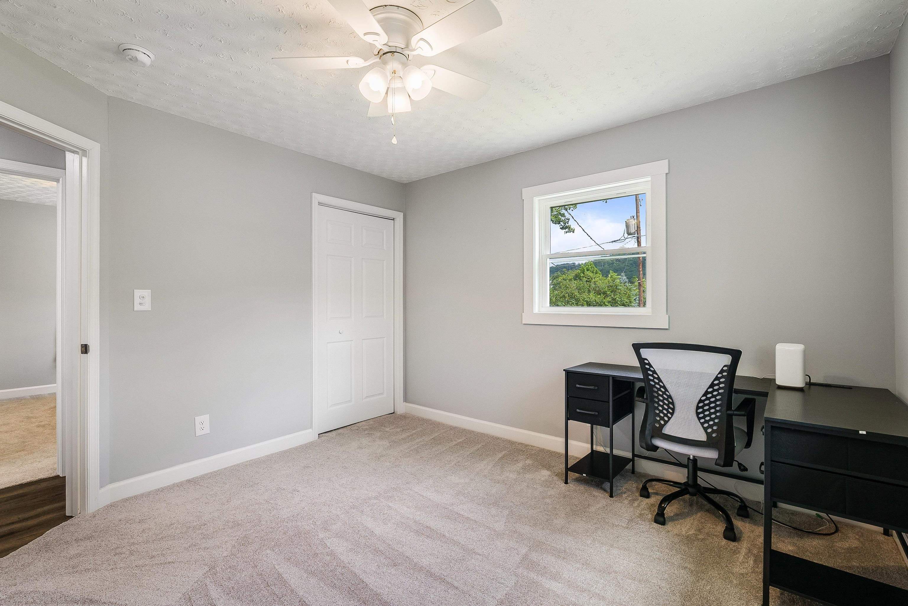 608 ARCH AVE, WAYNESBORO, Virginia 22980, 5 Bedrooms Bedrooms, ,3 BathroomsBathrooms,Residential,608 ARCH AVE,667835 MLS # 667835