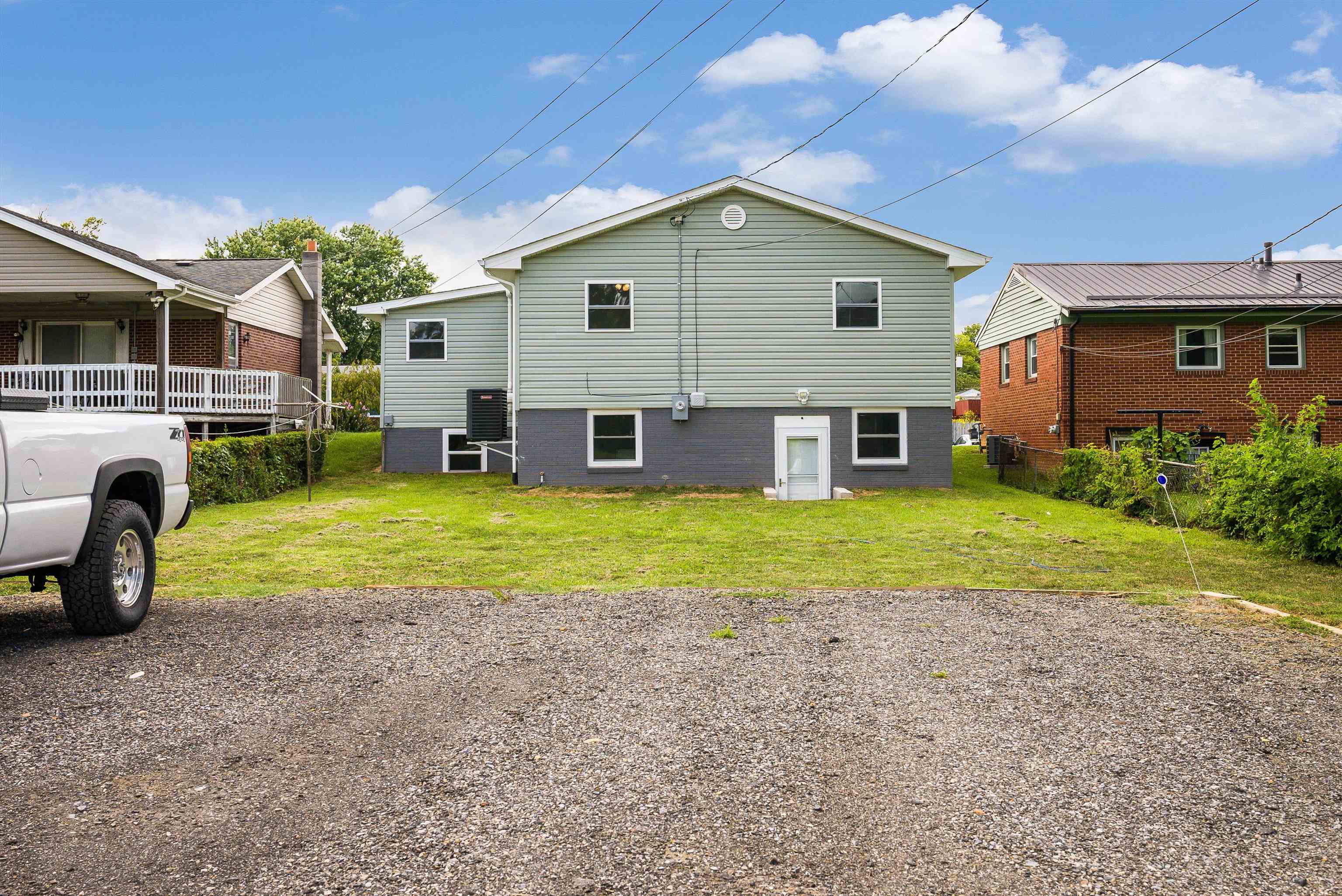 608 ARCH AVE, WAYNESBORO, Virginia 22980, 5 Bedrooms Bedrooms, ,3 BathroomsBathrooms,Residential,608 ARCH AVE,667835 MLS # 667835