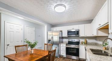608 ARCH AVE, WAYNESBORO, Virginia 22980, 5 Bedrooms Bedrooms, ,3 BathroomsBathrooms,Residential,608 ARCH AVE,667835 MLS # 667835
