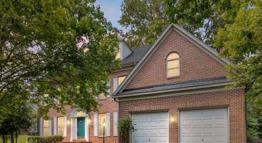 11408 GREEN MOOR LN, OAKTON, Virginia 22124, 5 Bedrooms Bedrooms, ,4 BathroomsBathrooms,Residential,For sale,11408 GREEN MOOR LN,VAFX2255166 MLS # VAFX2255166