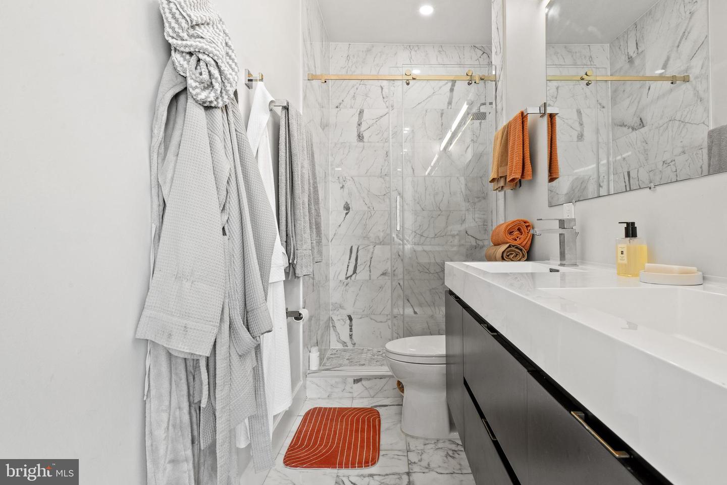 1509 D ST NE #2, WASHINGTON, District Of Columbia 20002, 4 Bedrooms Bedrooms, ,3 BathroomsBathrooms,Residential,For sale,1509 D ST NE #2,DCDC2211412 MLS # DCDC2211412