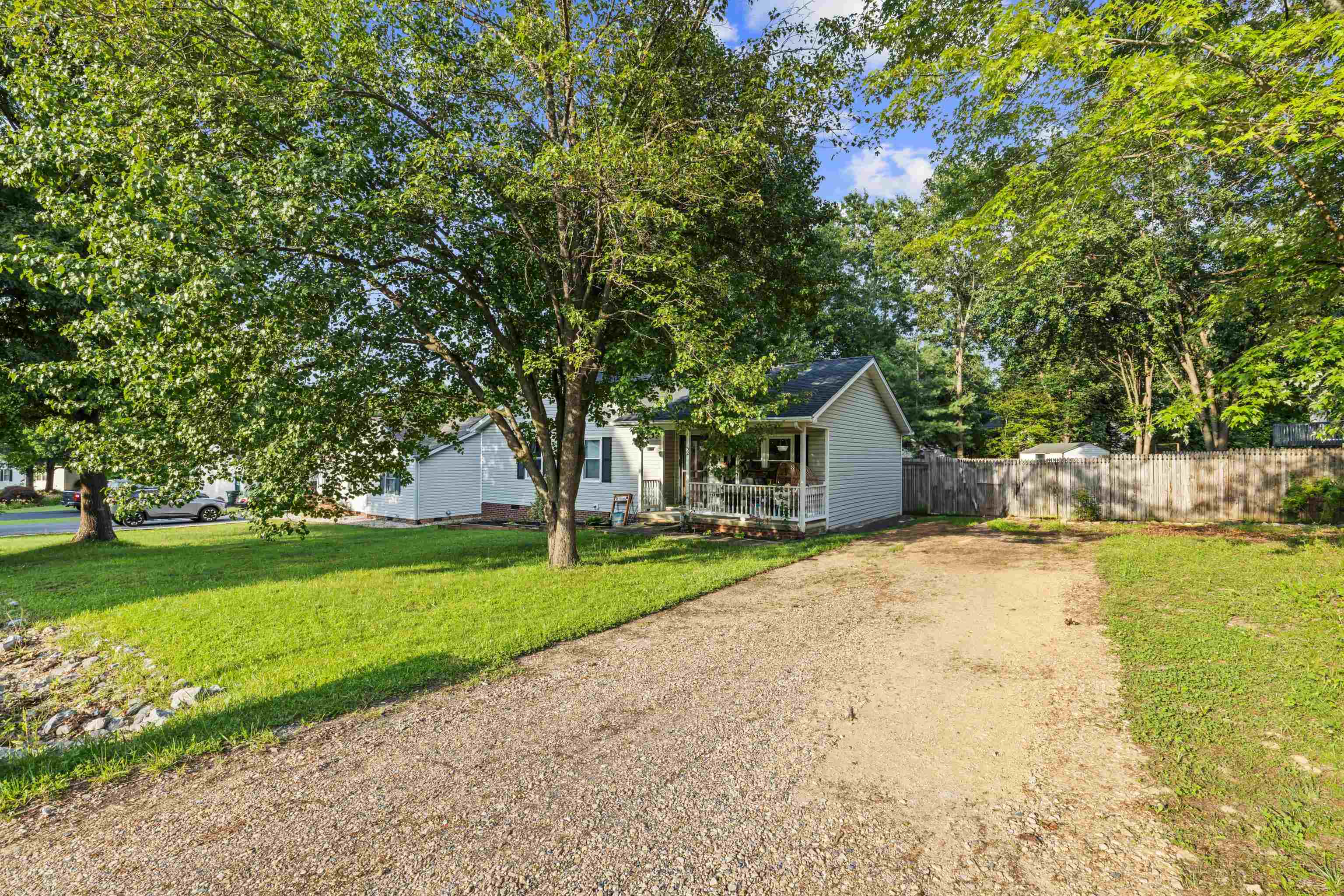 52 BROOKMILL RD, STUARTS DRAFT, Virginia 24477, 3 Bedrooms Bedrooms, ,2 BathroomsBathrooms,Residential,52 BROOKMILL RD,666705 MLS # 666705