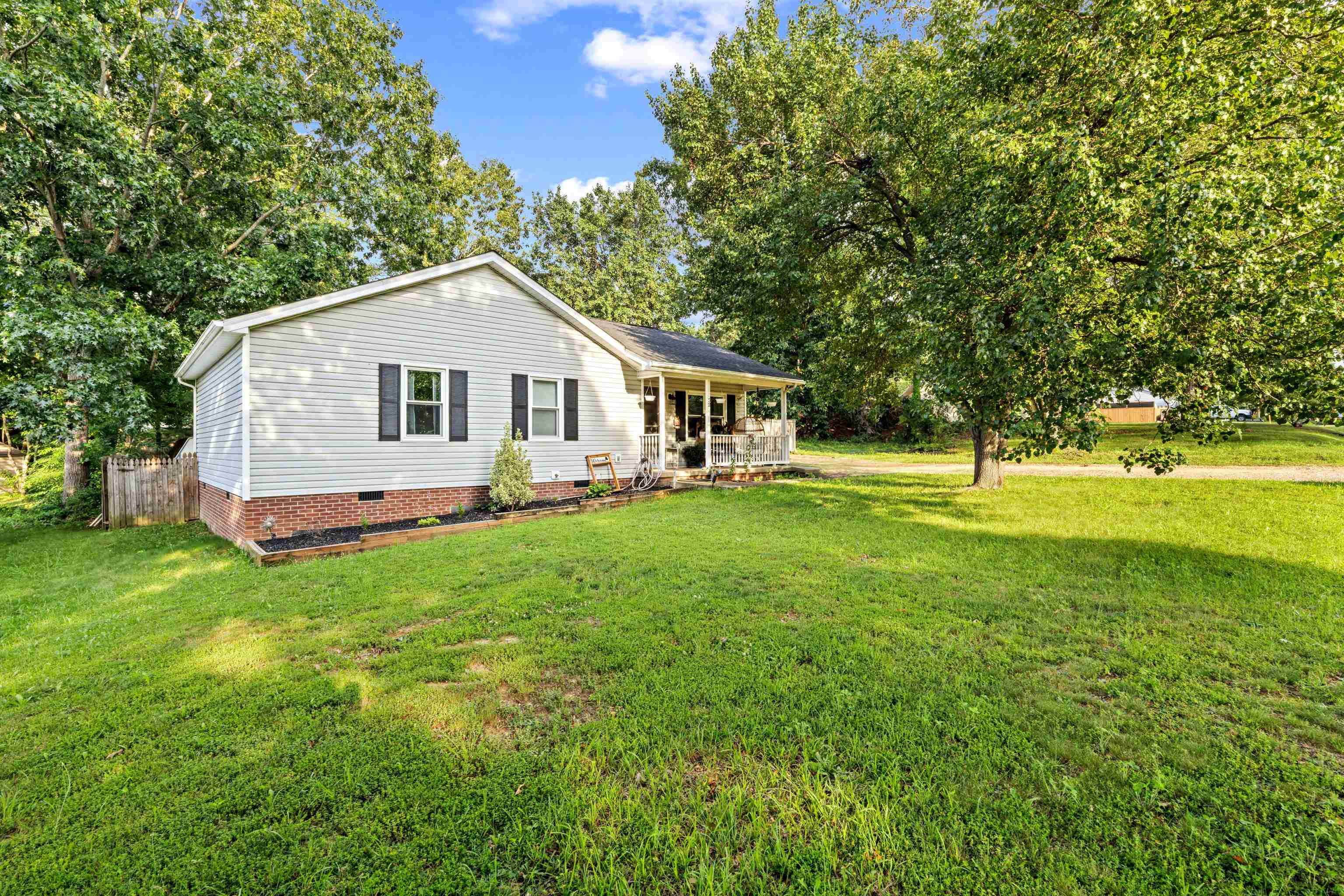 52 BROOKMILL RD, STUARTS DRAFT, Virginia 24477, 3 Bedrooms Bedrooms, ,2 BathroomsBathrooms,Residential,52 BROOKMILL RD,666705 MLS # 666705