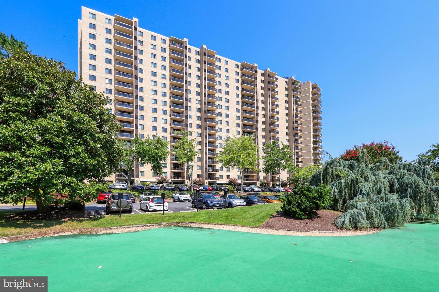 203 YOAKUM PKWY #918, ALEXANDRIA, Virginia 22304, 1 Bedroom Bedrooms, ,1 BathroomBathrooms,Residential,For sale,203 YOAKUM PKWY #918,VAAX2048368 MLS # VAAX2048368