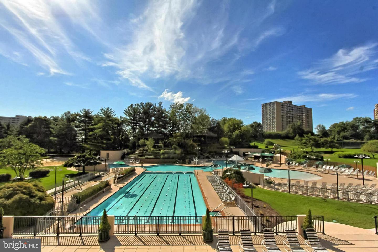 203 YOAKUM PKWY #918, ALEXANDRIA, Virginia 22304, 1 Bedroom Bedrooms, ,1 BathroomBathrooms,Residential,For sale,203 YOAKUM PKWY #918,VAAX2048368 MLS # VAAX2048368