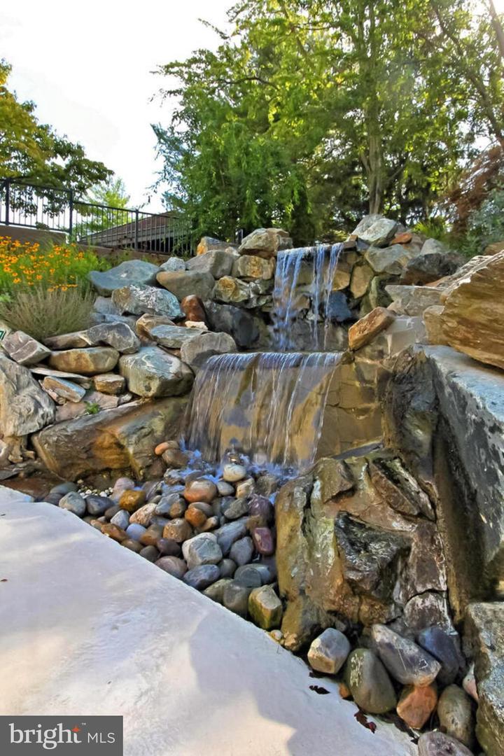 203 YOAKUM PKWY #918, ALEXANDRIA, Virginia 22304, 1 Bedroom Bedrooms, ,1 BathroomBathrooms,Residential,For sale,203 YOAKUM PKWY #918,VAAX2048368 MLS # VAAX2048368