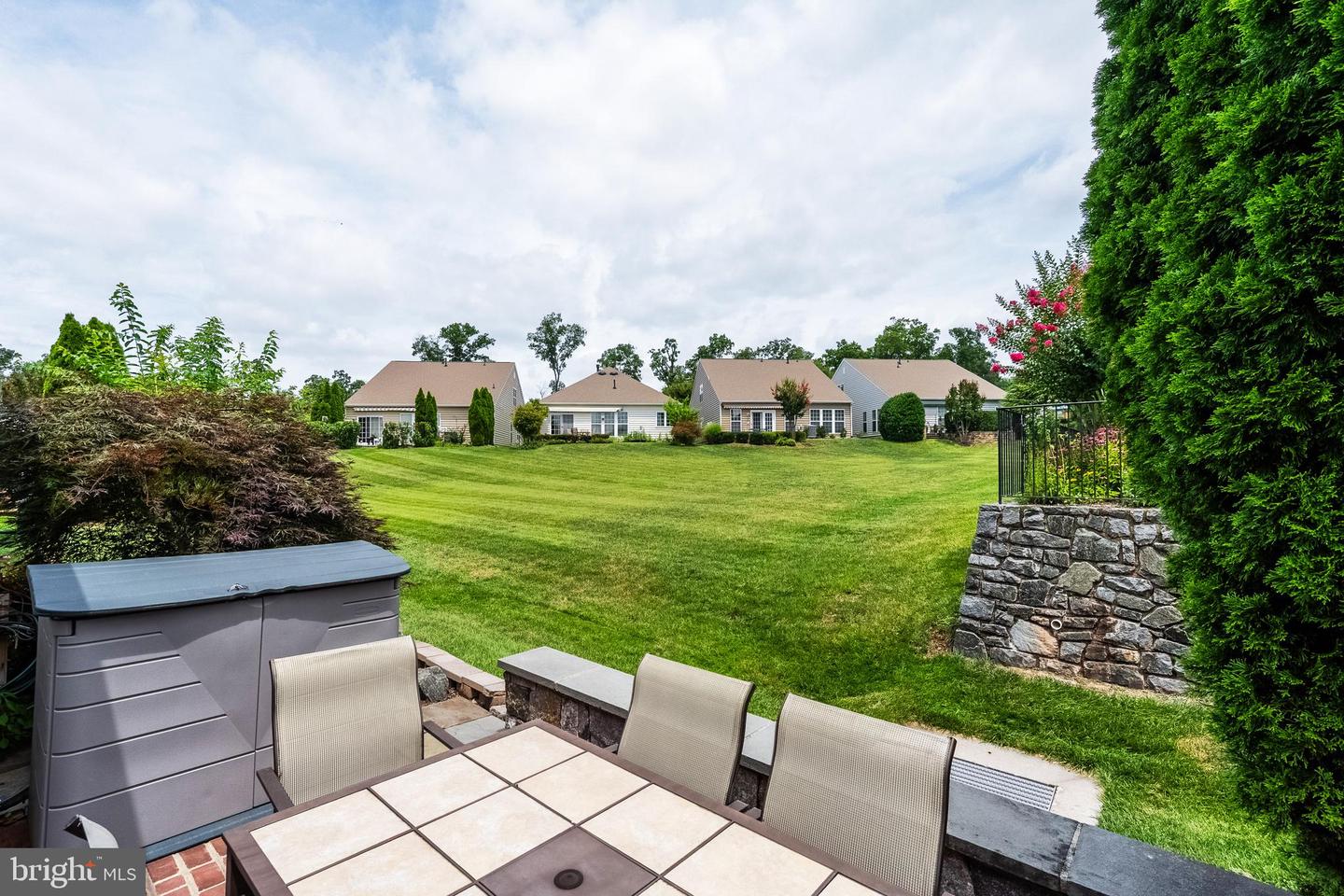 20412 OYSTER REEF PL, ASHBURN, Virginia 20147, 2 Bedrooms Bedrooms, ,2 BathroomsBathrooms,Residential,For sale,20412 OYSTER REEF PL,VALO2104280 MLS # VALO2104280
