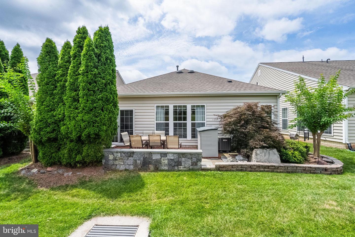 20412 OYSTER REEF PL, ASHBURN, Virginia 20147, 2 Bedrooms Bedrooms, ,2 BathroomsBathrooms,Residential,For sale,20412 OYSTER REEF PL,VALO2104280 MLS # VALO2104280