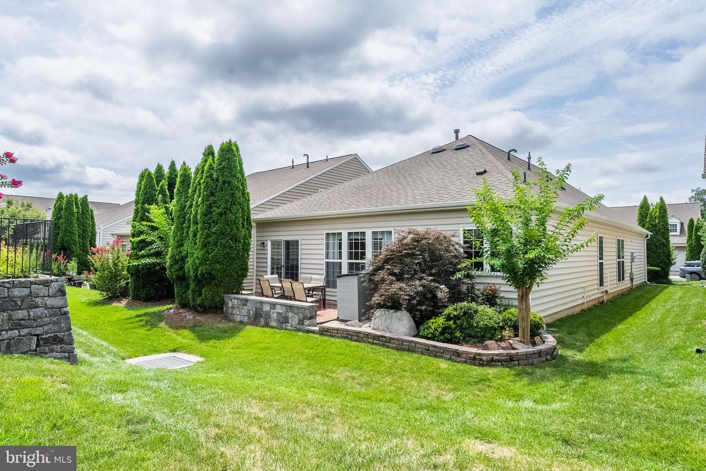 20412 OYSTER REEF PL, ASHBURN, Virginia 20147, 2 Bedrooms Bedrooms, ,2 BathroomsBathrooms,Residential,For sale,20412 OYSTER REEF PL,VALO2104280 MLS # VALO2104280