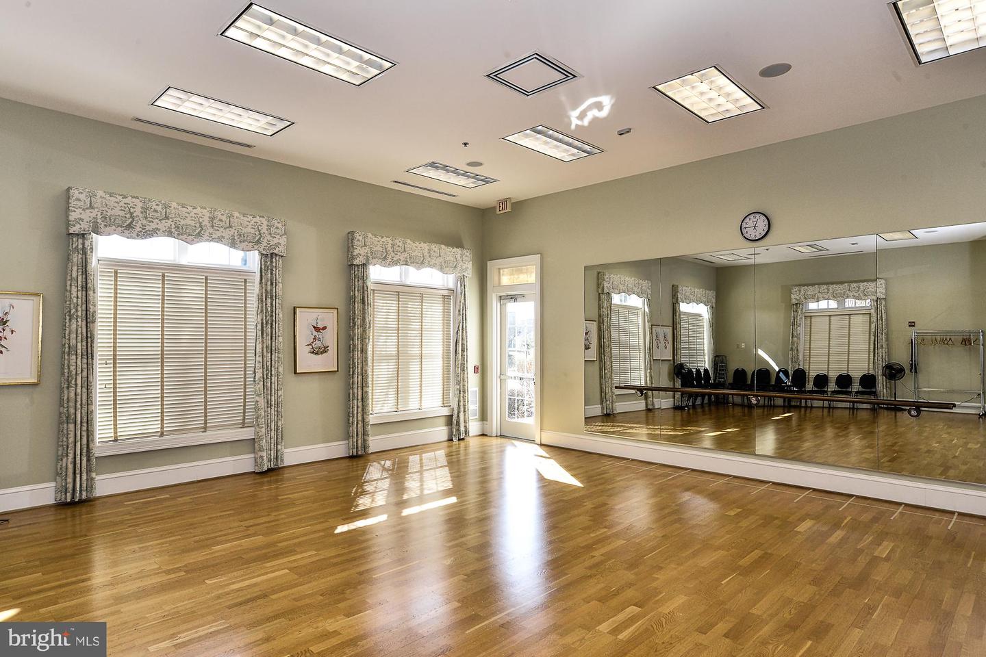 20412 OYSTER REEF PL, ASHBURN, Virginia 20147, 2 Bedrooms Bedrooms, ,2 BathroomsBathrooms,Residential,For sale,20412 OYSTER REEF PL,VALO2104280 MLS # VALO2104280