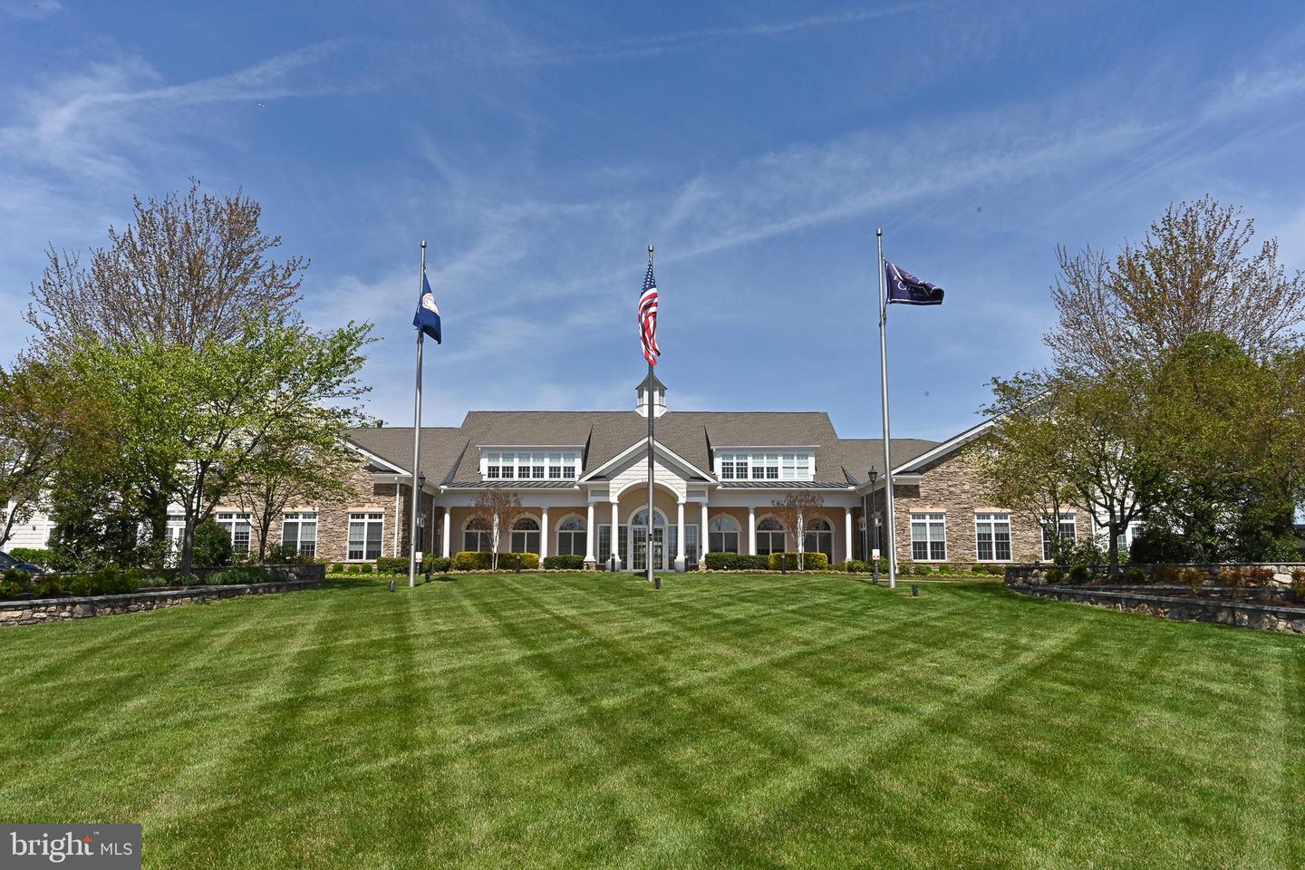 20412 OYSTER REEF PL, ASHBURN, Virginia 20147, 2 Bedrooms Bedrooms, ,2 BathroomsBathrooms,Residential,For sale,20412 OYSTER REEF PL,VALO2104280 MLS # VALO2104280