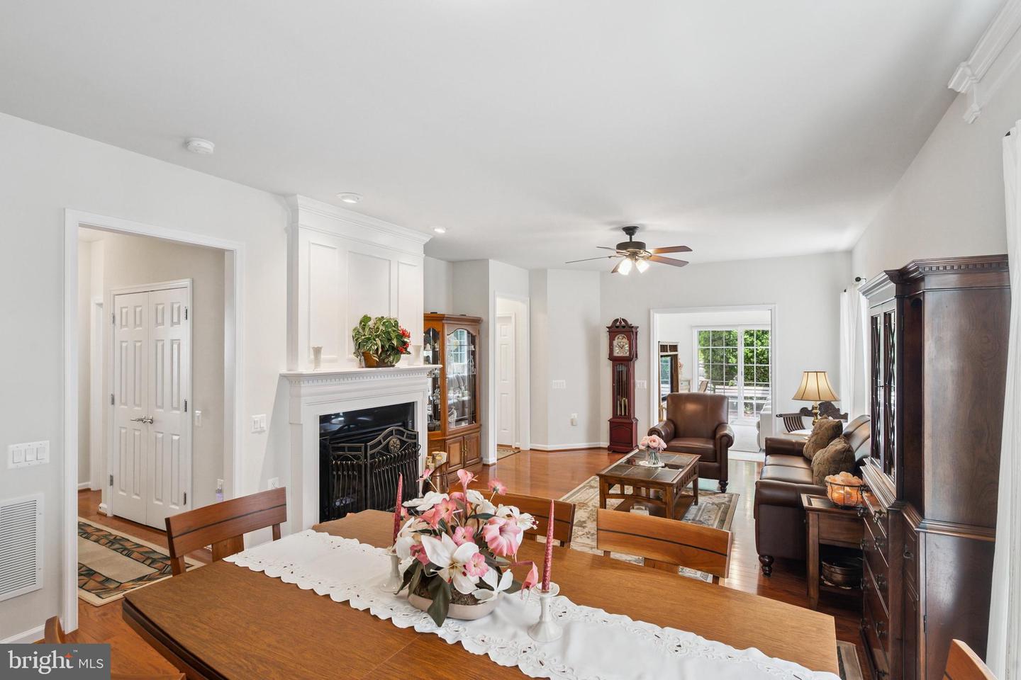 20412 OYSTER REEF PL, ASHBURN, Virginia 20147, 2 Bedrooms Bedrooms, ,2 BathroomsBathrooms,Residential,For sale,20412 OYSTER REEF PL,VALO2104280 MLS # VALO2104280
