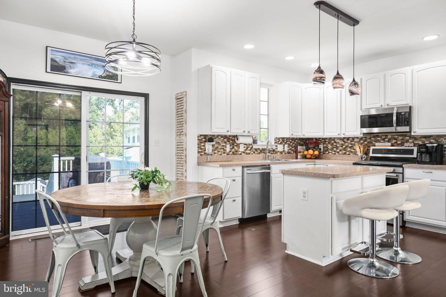 6130 HOT SPRING, FREDERICKSBURG, Virginia 22407, 4 Bedrooms Bedrooms, ,3 BathroomsBathrooms,Residential,For sale,6130 HOT SPRING,VASP2035404 MLS # VASP2035404