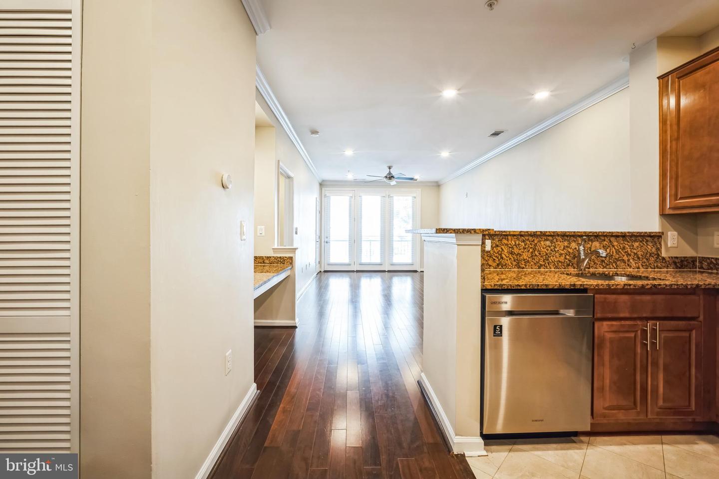 12000 MARKET ST #149, RESTON, Virginia 20190, 1 Bedroom Bedrooms, ,1 BathroomBathrooms,Residential,For sale,12000 MARKET ST #149,VAFX2260612 MLS # VAFX2260612