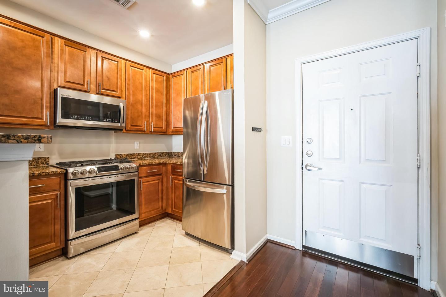 12000 MARKET ST #149, RESTON, Virginia 20190, 1 Bedroom Bedrooms, ,1 BathroomBathrooms,Residential,For sale,12000 MARKET ST #149,VAFX2260612 MLS # VAFX2260612