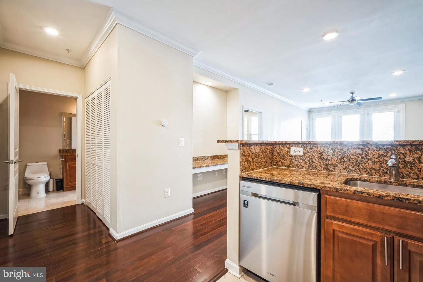 12000 MARKET ST #149, RESTON, Virginia 20190, 1 Bedroom Bedrooms, ,1 BathroomBathrooms,Residential,For sale,12000 MARKET ST #149,VAFX2260612 MLS # VAFX2260612