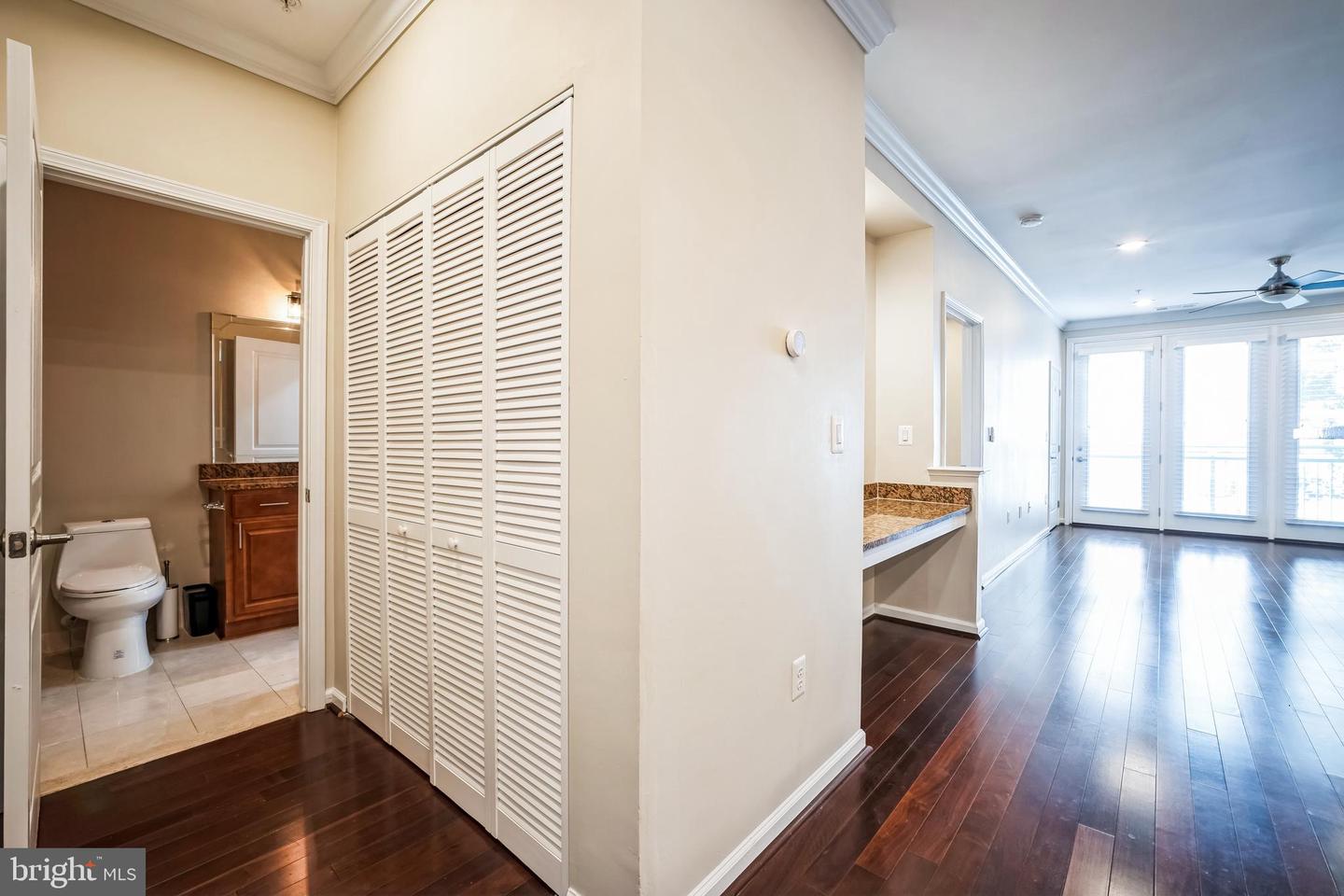 12000 MARKET ST #149, RESTON, Virginia 20190, 1 Bedroom Bedrooms, ,1 BathroomBathrooms,Residential,For sale,12000 MARKET ST #149,VAFX2260612 MLS # VAFX2260612