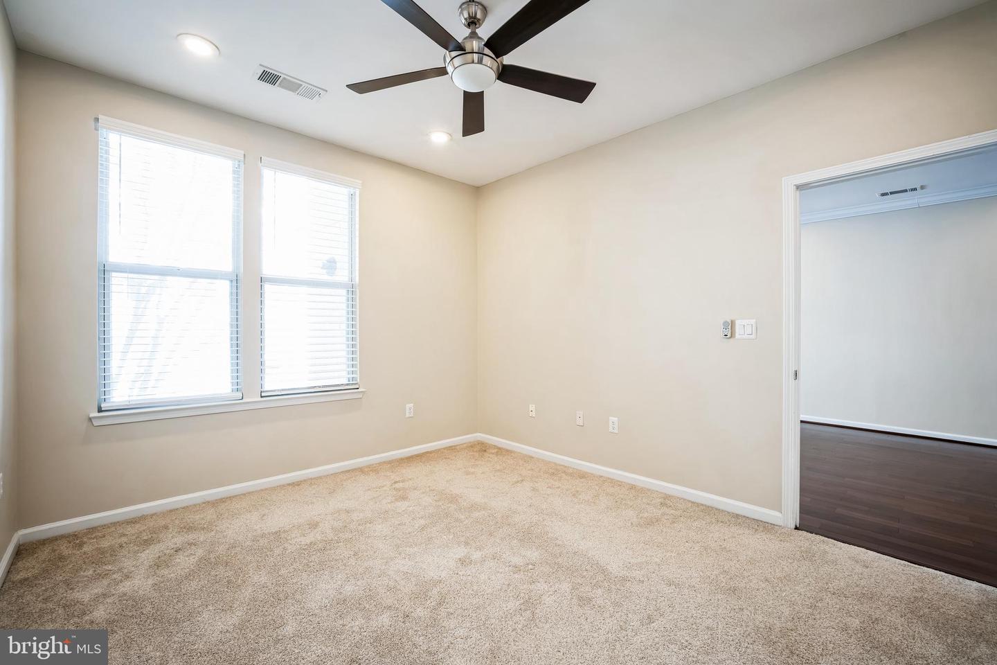 12000 MARKET ST #149, RESTON, Virginia 20190, 1 Bedroom Bedrooms, ,1 BathroomBathrooms,Residential,For sale,12000 MARKET ST #149,VAFX2260612 MLS # VAFX2260612
