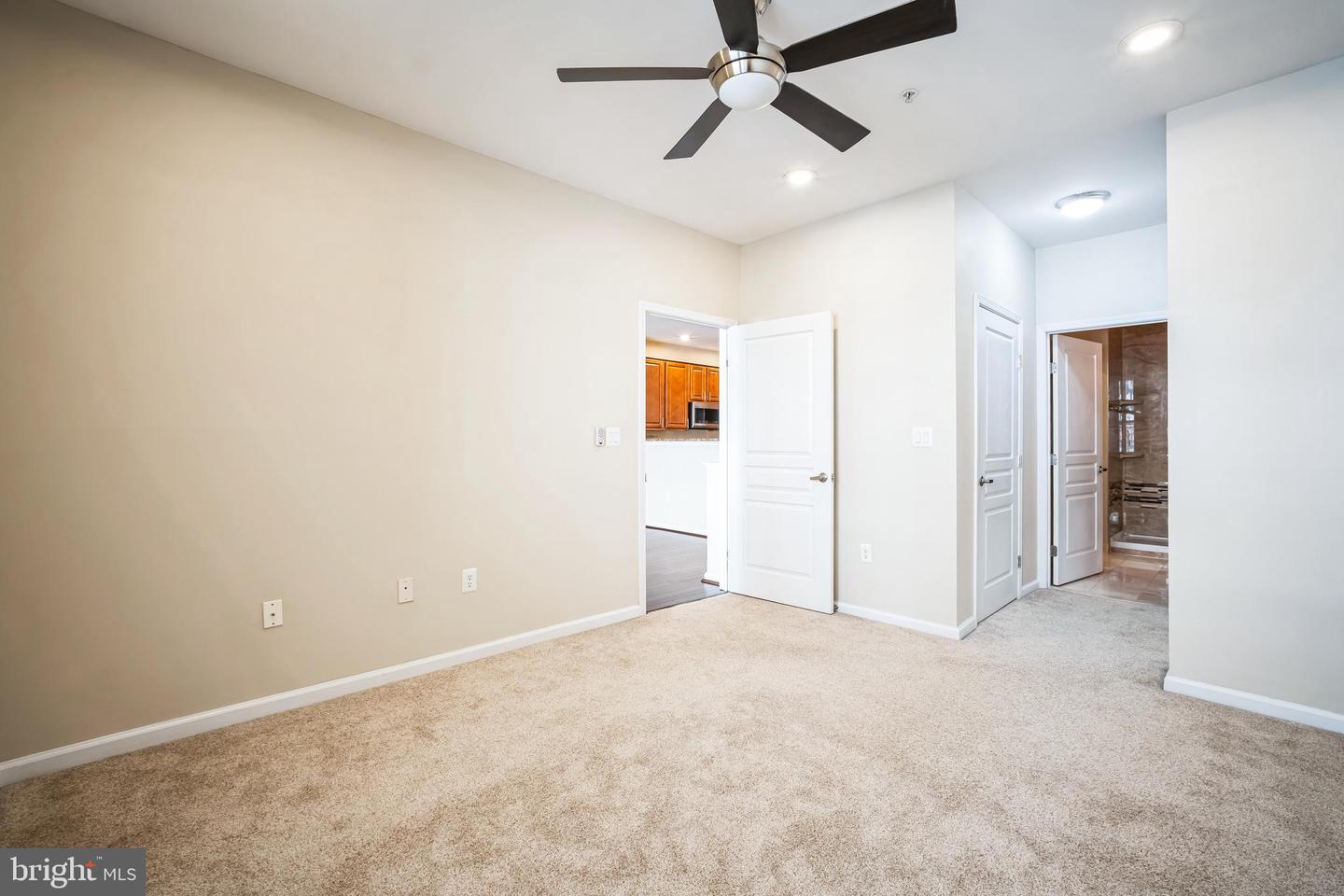 12000 MARKET ST #149, RESTON, Virginia 20190, 1 Bedroom Bedrooms, ,1 BathroomBathrooms,Residential,For sale,12000 MARKET ST #149,VAFX2260612 MLS # VAFX2260612