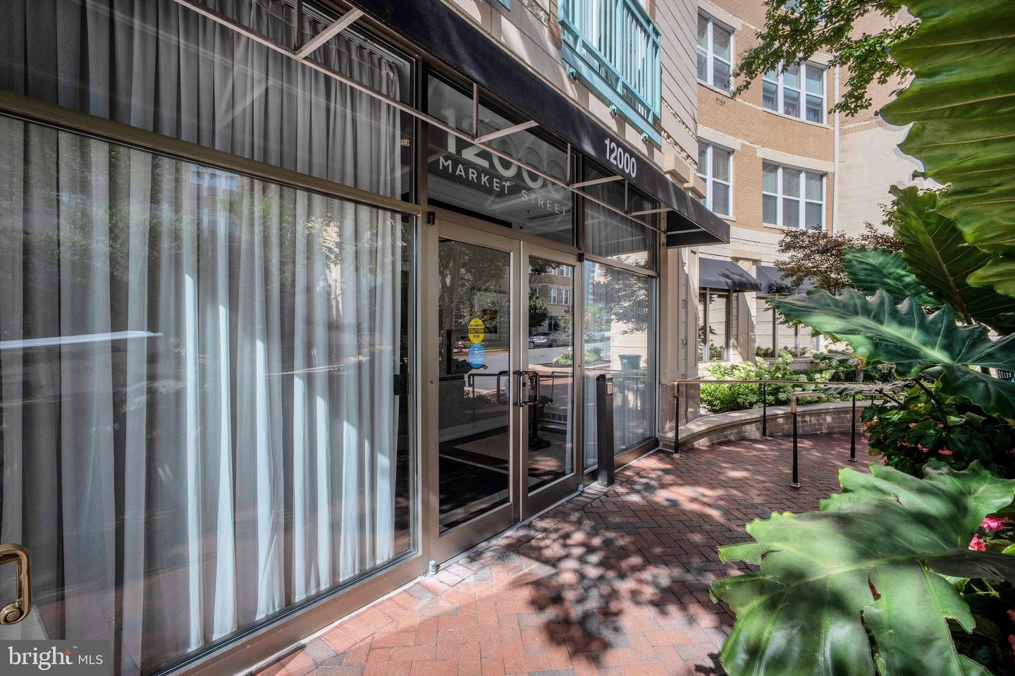 12000 MARKET ST #149, RESTON, Virginia 20190, 1 Bedroom Bedrooms, ,1 BathroomBathrooms,Residential,For sale,12000 MARKET ST #149,VAFX2260612 MLS # VAFX2260612