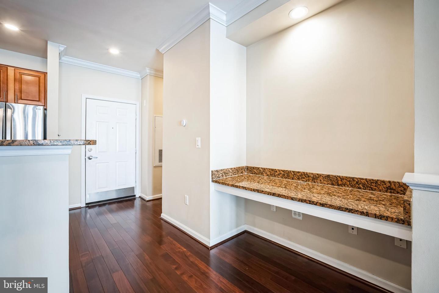 12000 MARKET ST #149, RESTON, Virginia 20190, 1 Bedroom Bedrooms, ,1 BathroomBathrooms,Residential,For sale,12000 MARKET ST #149,VAFX2260612 MLS # VAFX2260612