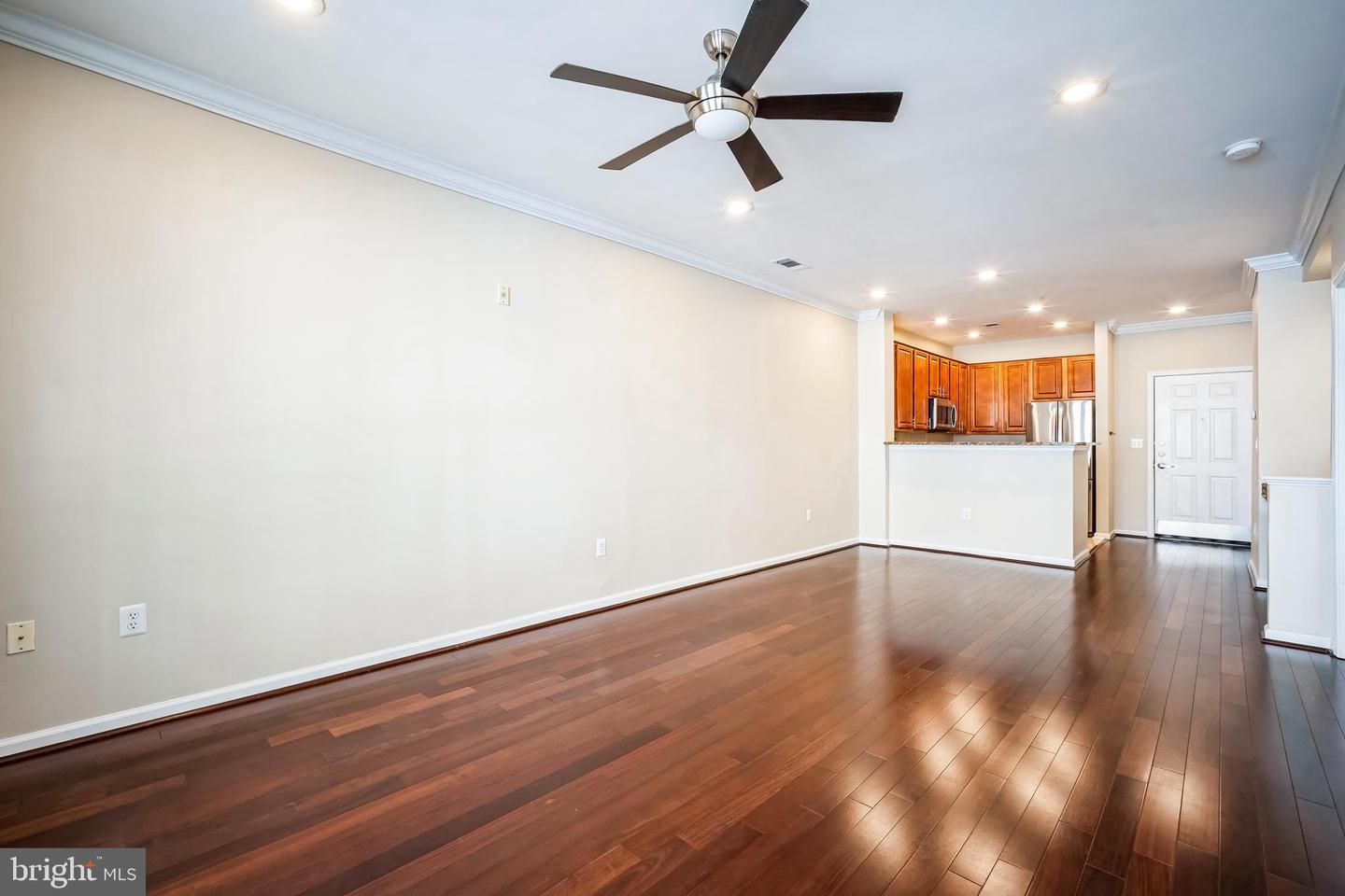 12000 MARKET ST #149, RESTON, Virginia 20190, 1 Bedroom Bedrooms, ,1 BathroomBathrooms,Residential,For sale,12000 MARKET ST #149,VAFX2260612 MLS # VAFX2260612