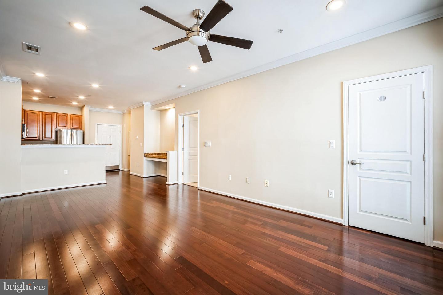 12000 MARKET ST #149, RESTON, Virginia 20190, 1 Bedroom Bedrooms, ,1 BathroomBathrooms,Residential,For sale,12000 MARKET ST #149,VAFX2260612 MLS # VAFX2260612