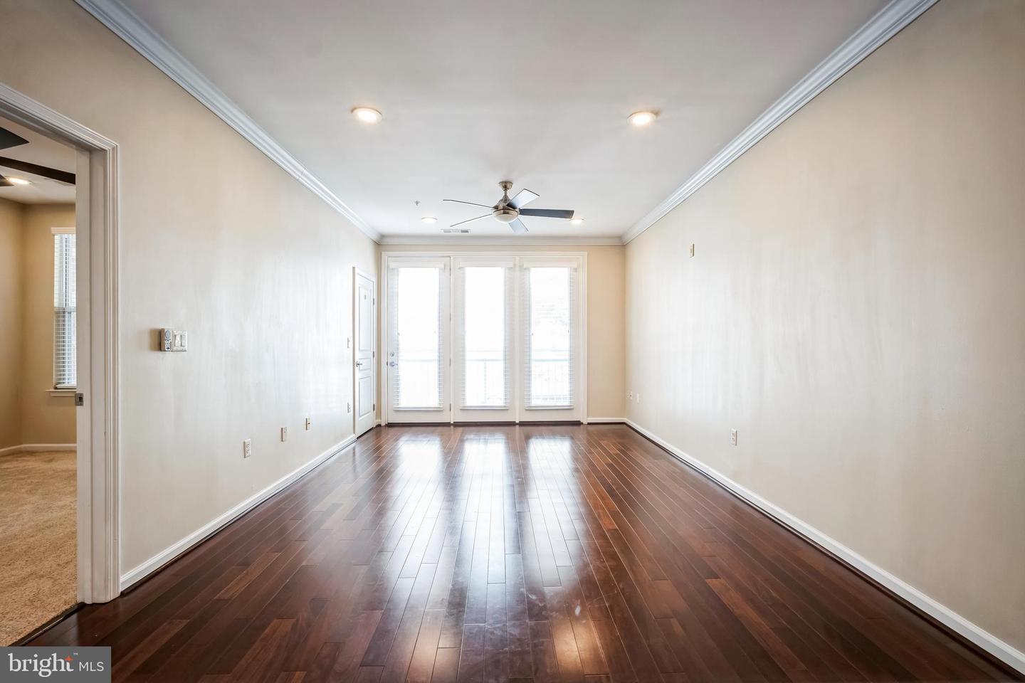 12000 MARKET ST #149, RESTON, Virginia 20190, 1 Bedroom Bedrooms, ,1 BathroomBathrooms,Residential,For sale,12000 MARKET ST #149,VAFX2260612 MLS # VAFX2260612