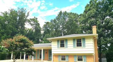 7910 HARWOOD PL, SPRINGFIELD, Virginia 22152, 4 Bedrooms Bedrooms, ,2 BathroomsBathrooms,Residential,For sale,7910 HARWOOD PL,VAFX2261252 MLS # VAFX2261252