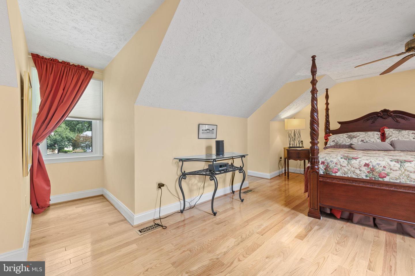 15820 LAZY DAY LN, DUMFRIES, Virginia 22025, 4 Bedrooms Bedrooms, 13 Rooms Rooms,2 BathroomsBathrooms,Residential,For sale,15820 LAZY DAY LN,VAPW2101468 MLS # VAPW2101468
