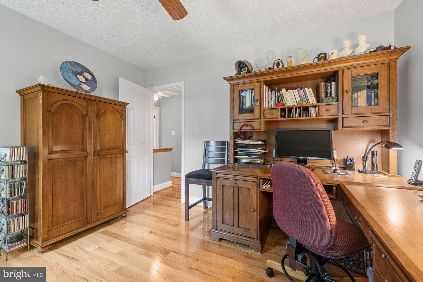 15820 LAZY DAY LN, DUMFRIES, Virginia 22025, 4 Bedrooms Bedrooms, 13 Rooms Rooms,2 BathroomsBathrooms,Residential,For sale,15820 LAZY DAY LN,VAPW2101468 MLS # VAPW2101468