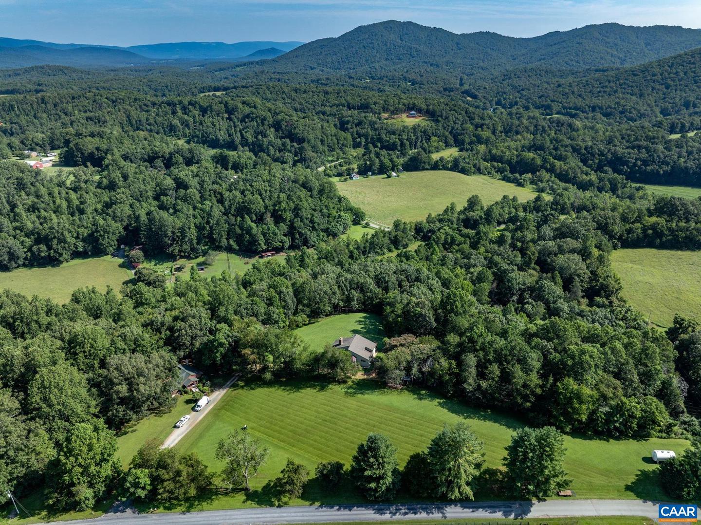 456 ROBERTS MOUNTAIN RD, FABER, Virginia 22938, 3 Bedrooms Bedrooms, ,2 BathroomsBathrooms,Residential,For sale,456 ROBERTS MOUNTAIN RD,667821 MLS # 667821
