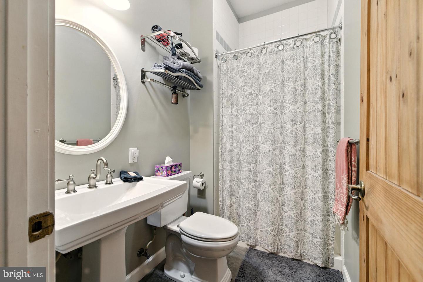 409 & 431 LOWER RAWLEY LN, HINTON, Virginia 22831, 2 Bedrooms Bedrooms, ,2 BathroomsBathrooms,Residential,For sale,409 & 431 LOWER RAWLEY LN,VARO2002492 MLS # VARO2002492