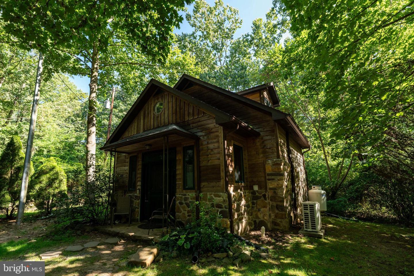 409 & 431 LOWER RAWLEY LN, HINTON, Virginia 22831, 2 Bedrooms Bedrooms, ,2 BathroomsBathrooms,Residential,For sale,409 & 431 LOWER RAWLEY LN,VARO2002492 MLS # VARO2002492