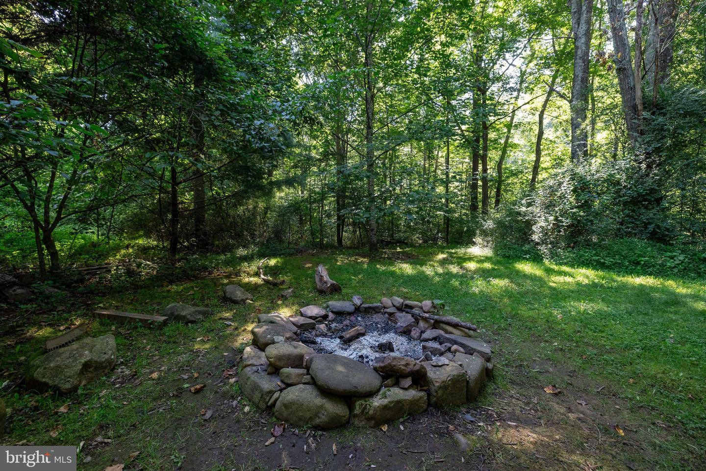 409 & 431 LOWER RAWLEY LN, HINTON, Virginia 22831, 2 Bedrooms Bedrooms, ,2 BathroomsBathrooms,Residential,For sale,409 & 431 LOWER RAWLEY LN,VARO2002492 MLS # VARO2002492