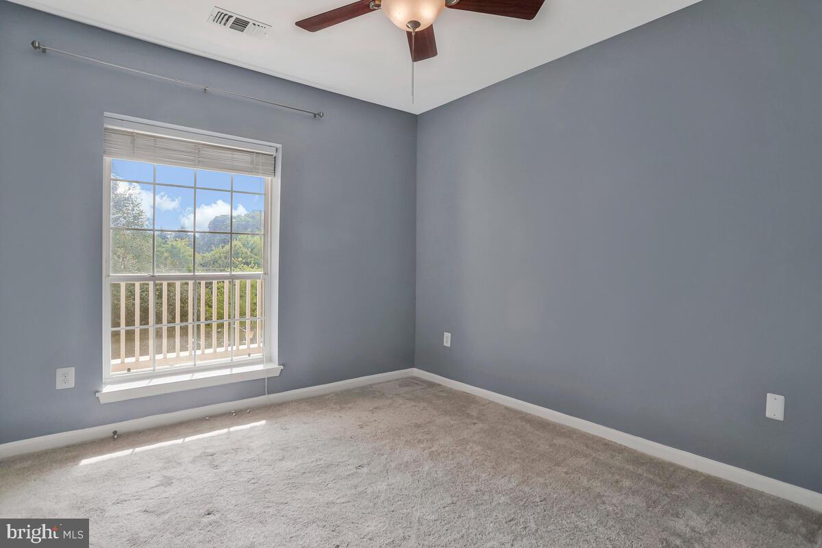 4551 STRUTFIELD LN #4113, ALEXANDRIA, Virginia 22311, 2 Bedrooms Bedrooms, ,2 BathroomsBathrooms,Residential,For sale,4551 STRUTFIELD LN #4113,VAAX2048594 MLS # VAAX2048594