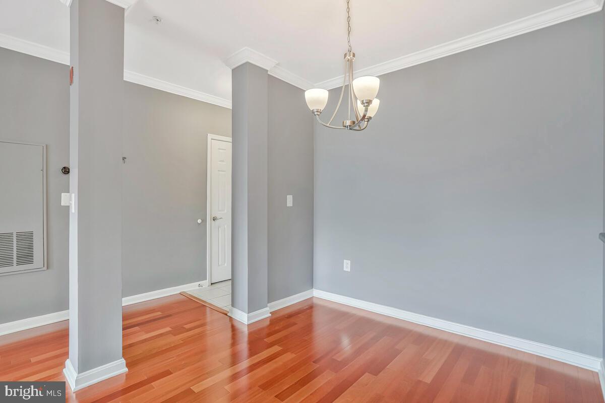 4551 STRUTFIELD LN #4113, ALEXANDRIA, Virginia 22311, 2 Bedrooms Bedrooms, ,2 BathroomsBathrooms,Residential,For sale,4551 STRUTFIELD LN #4113,VAAX2048594 MLS # VAAX2048594