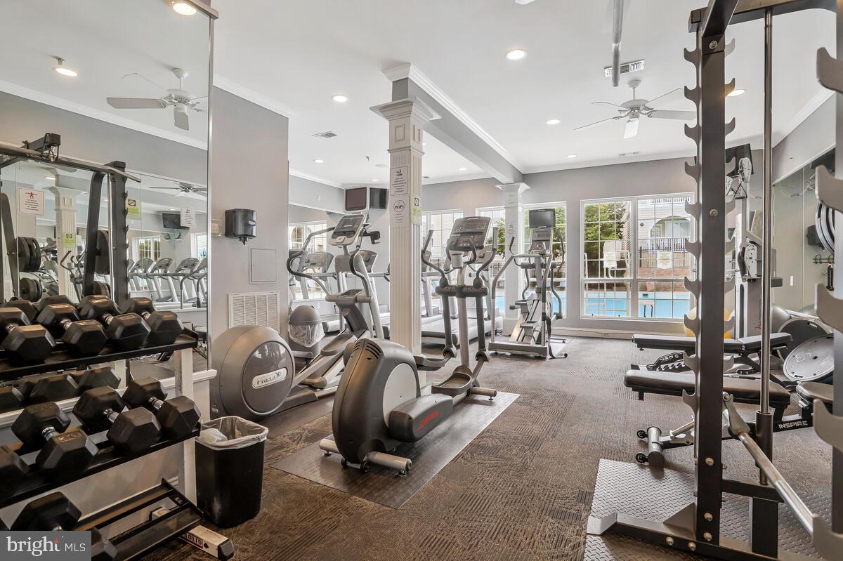 4551 STRUTFIELD LN #4113, ALEXANDRIA, Virginia 22311, 2 Bedrooms Bedrooms, ,2 BathroomsBathrooms,Residential,For sale,4551 STRUTFIELD LN #4113,VAAX2048594 MLS # VAAX2048594