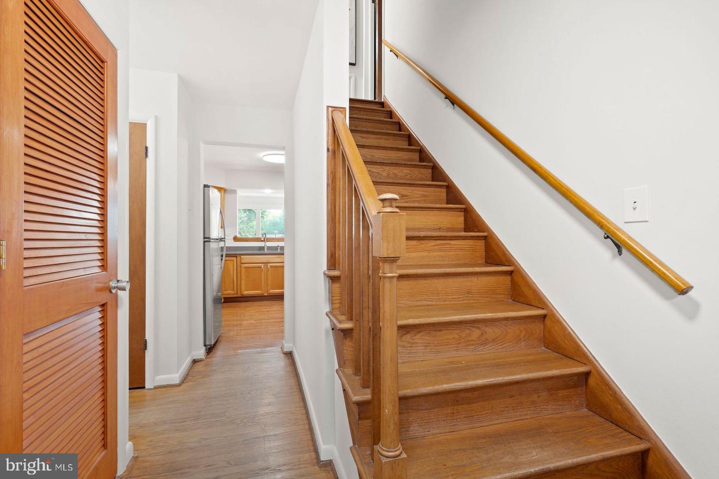 5018 11TH ST N, ARLINGTON, Virginia 22205, 5 Bedrooms Bedrooms, ,3 BathroomsBathrooms,Residential,For sale,5018 11TH ST N,VAAR2062272 MLS # VAAR2062272