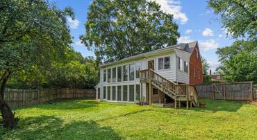 5018 11TH ST N, ARLINGTON, Virginia 22205, 5 Bedrooms Bedrooms, ,3 BathroomsBathrooms,Residential,For sale,5018 11TH ST N,VAAR2062272 MLS # VAAR2062272