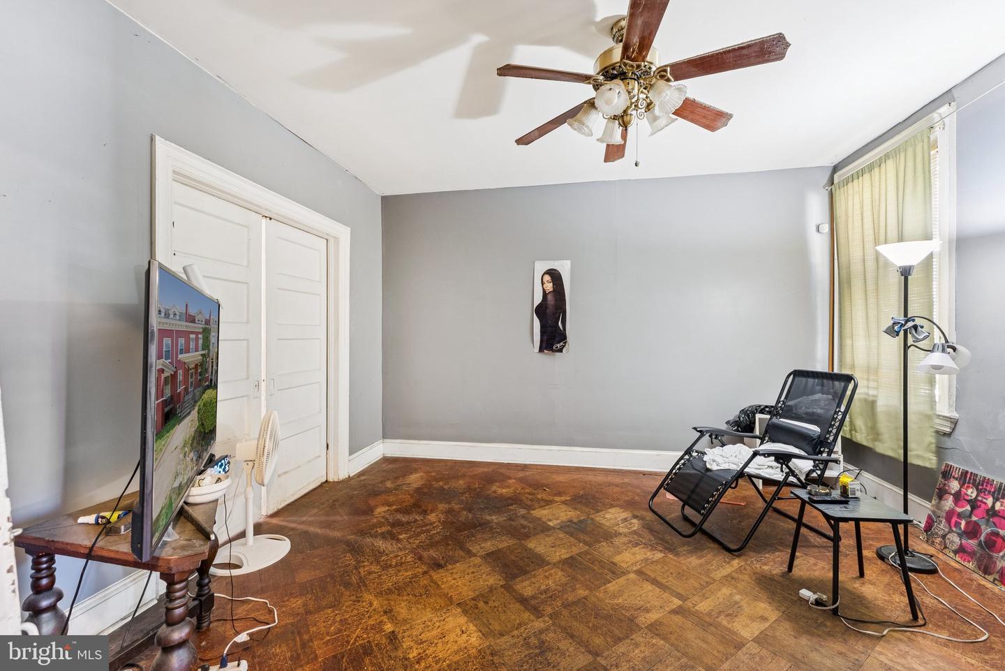 612 LAMONT ST NW, WASHINGTON, District Of Columbia 20010, 3 Bedrooms Bedrooms, ,1 BathroomBathrooms,Residential,For sale,612 LAMONT ST NW,DCDC2215146 MLS # DCDC2215146