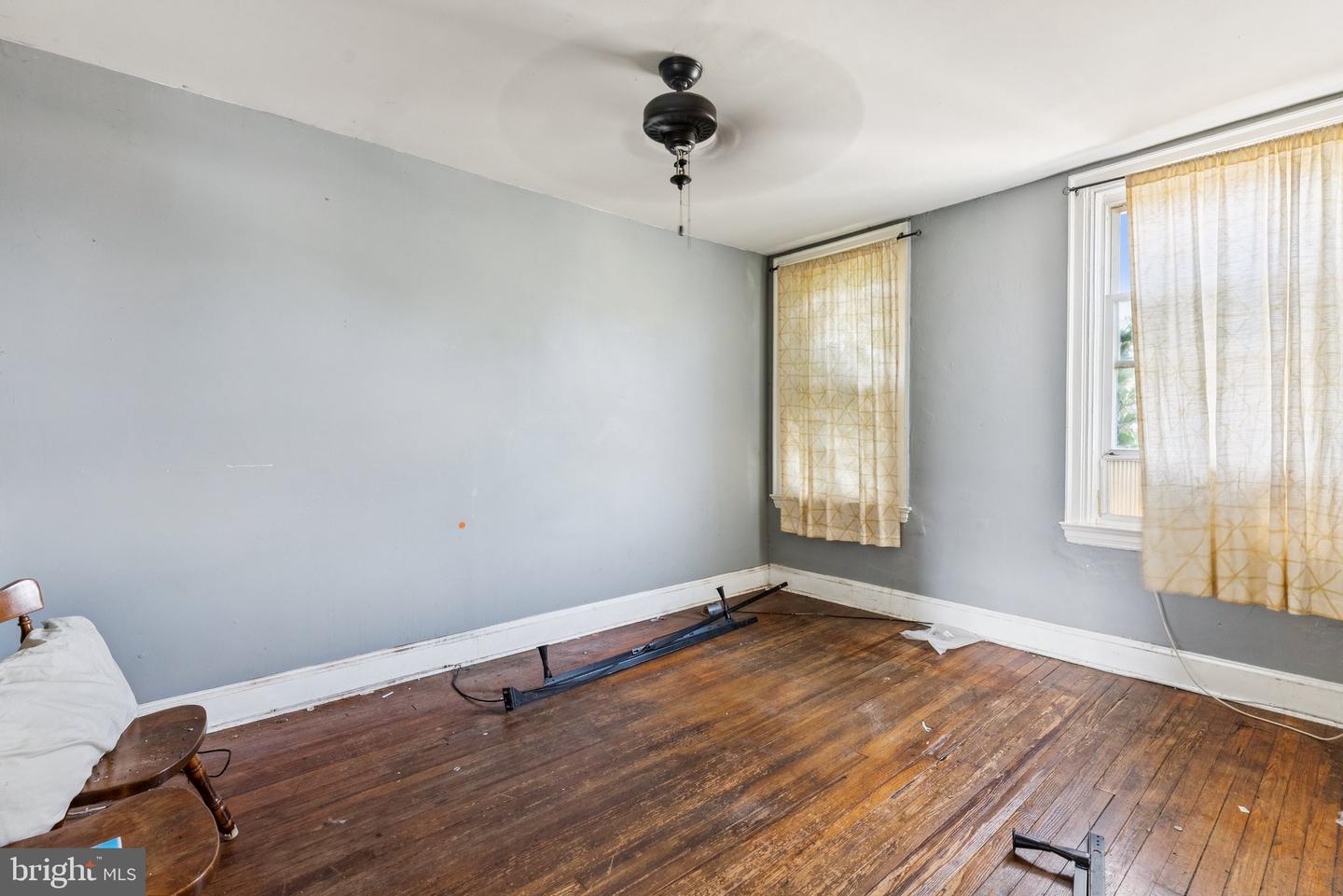 612 LAMONT ST NW, WASHINGTON, District Of Columbia 20010, 3 Bedrooms Bedrooms, ,1 BathroomBathrooms,Residential,For sale,612 LAMONT ST NW,DCDC2215146 MLS # DCDC2215146