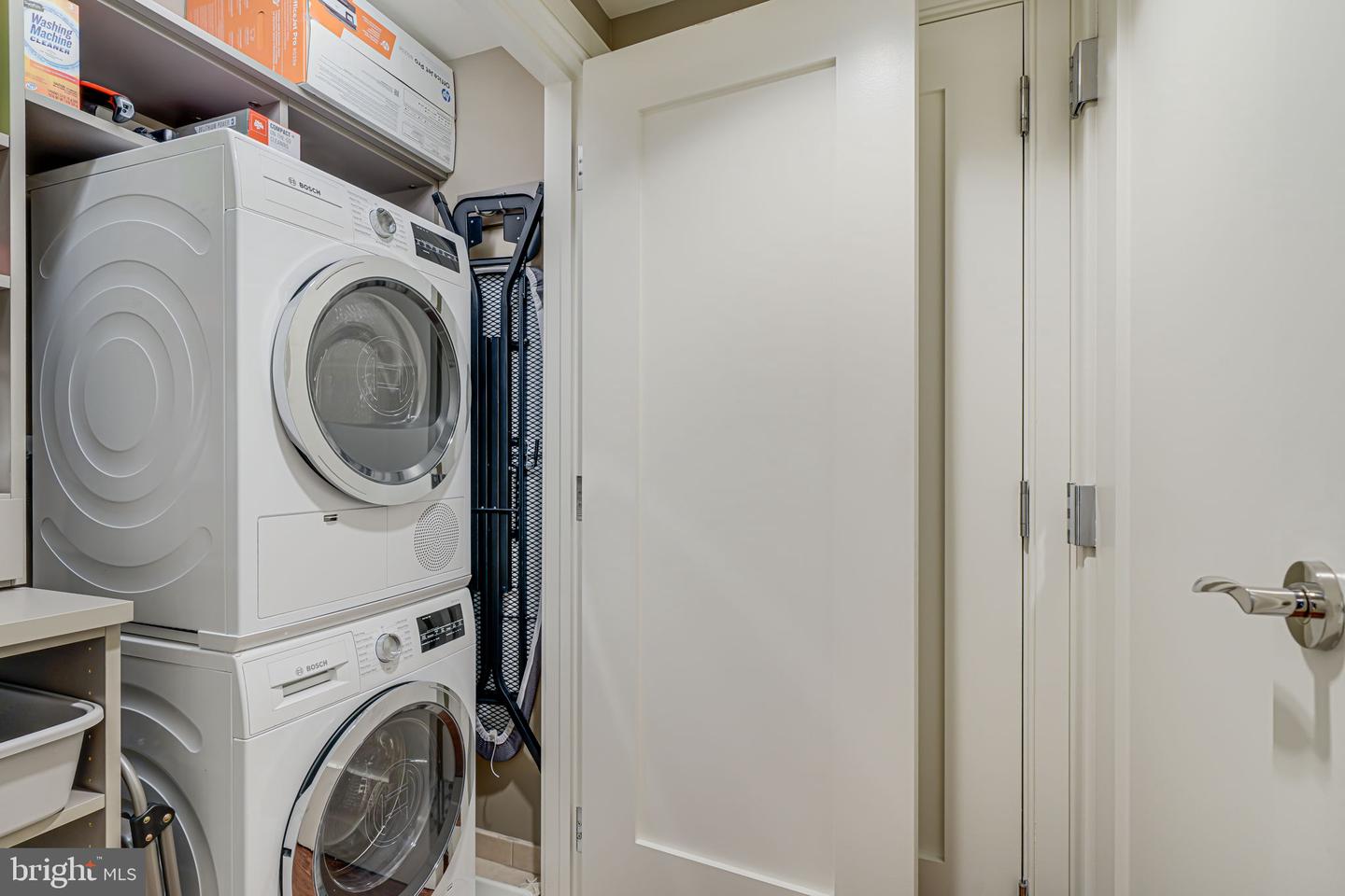 1111 19TH ST N #2703, ARLINGTON, Virginia 22209, 2 Bedrooms Bedrooms, ,2 BathroomsBathrooms,Residential,For sale,1111 19TH ST N #2703,VAAR2062282 MLS # VAAR2062282