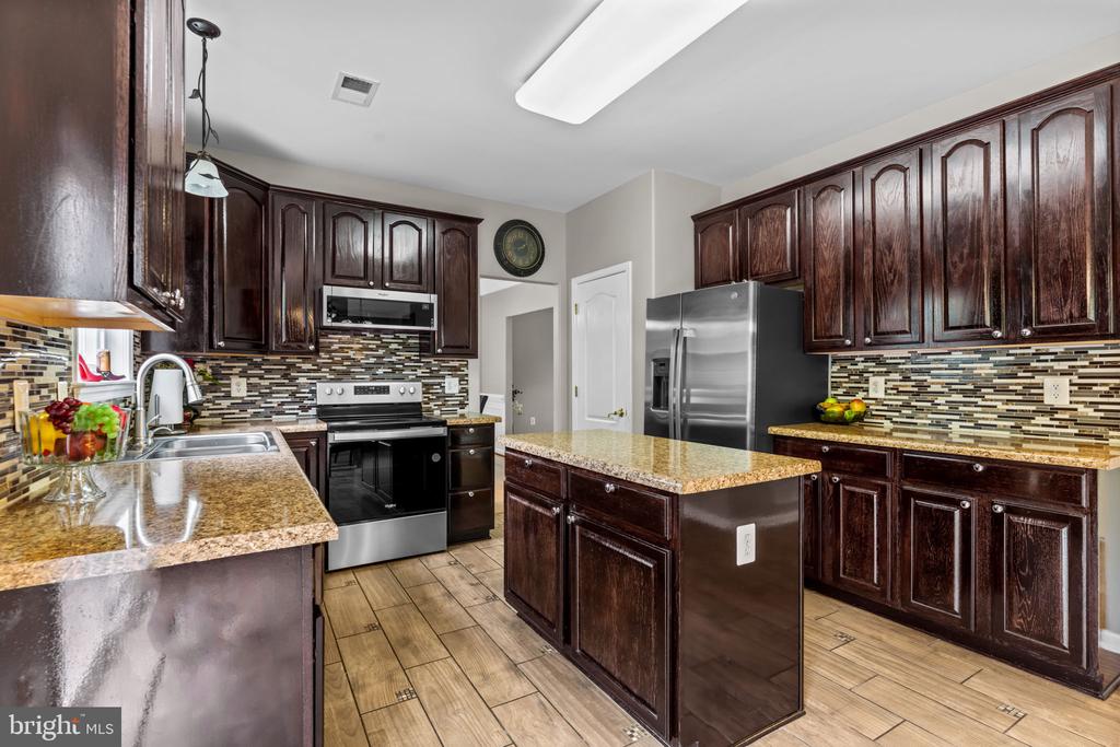 648 WINDERMERE DR, CULPEPER, Virginia 22701, 4 Bedrooms Bedrooms, ,2 BathroomsBathrooms,Residential,648 WINDERMERE DR,VACU2010386 MLS # VACU2010386